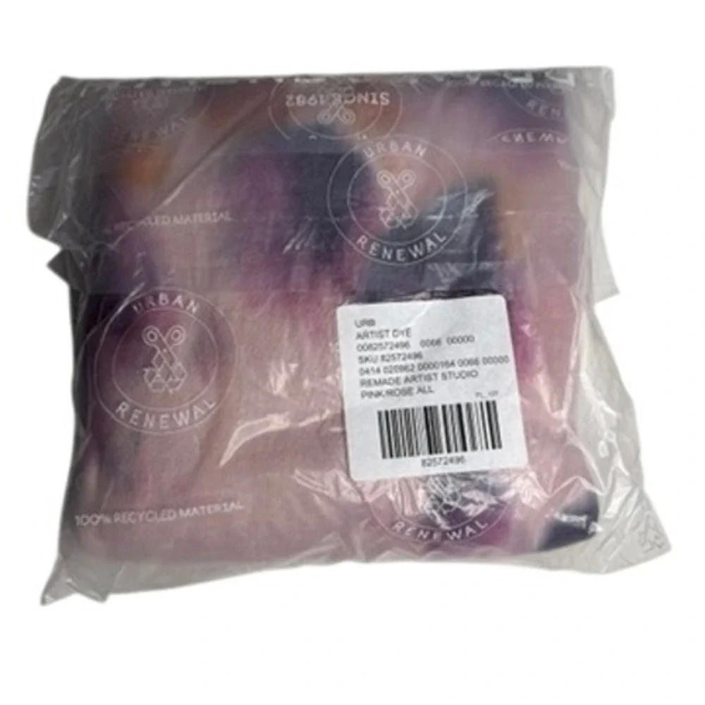 NWT Urban Renewal Remade Artist Studio Dye‎ Crew Neck Sweatshirt OS - Picture 3 of 8